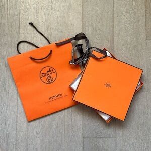 Hermes scarf 90 box, shopping bag, ribbon
